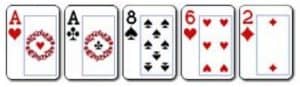 9 One Pair Kombinasi dari 2 kartu dengan angka yang sama dan 3 kartu lainnya